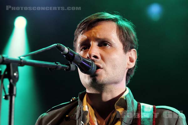 SEX ASSETS AND WASTE MANAGEMENT - 2012-03-21 - PARIS - Olympia - 